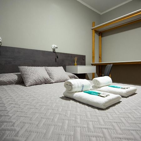 Hotel Simon Trenque Lauquen Ngoại thất bức ảnh
