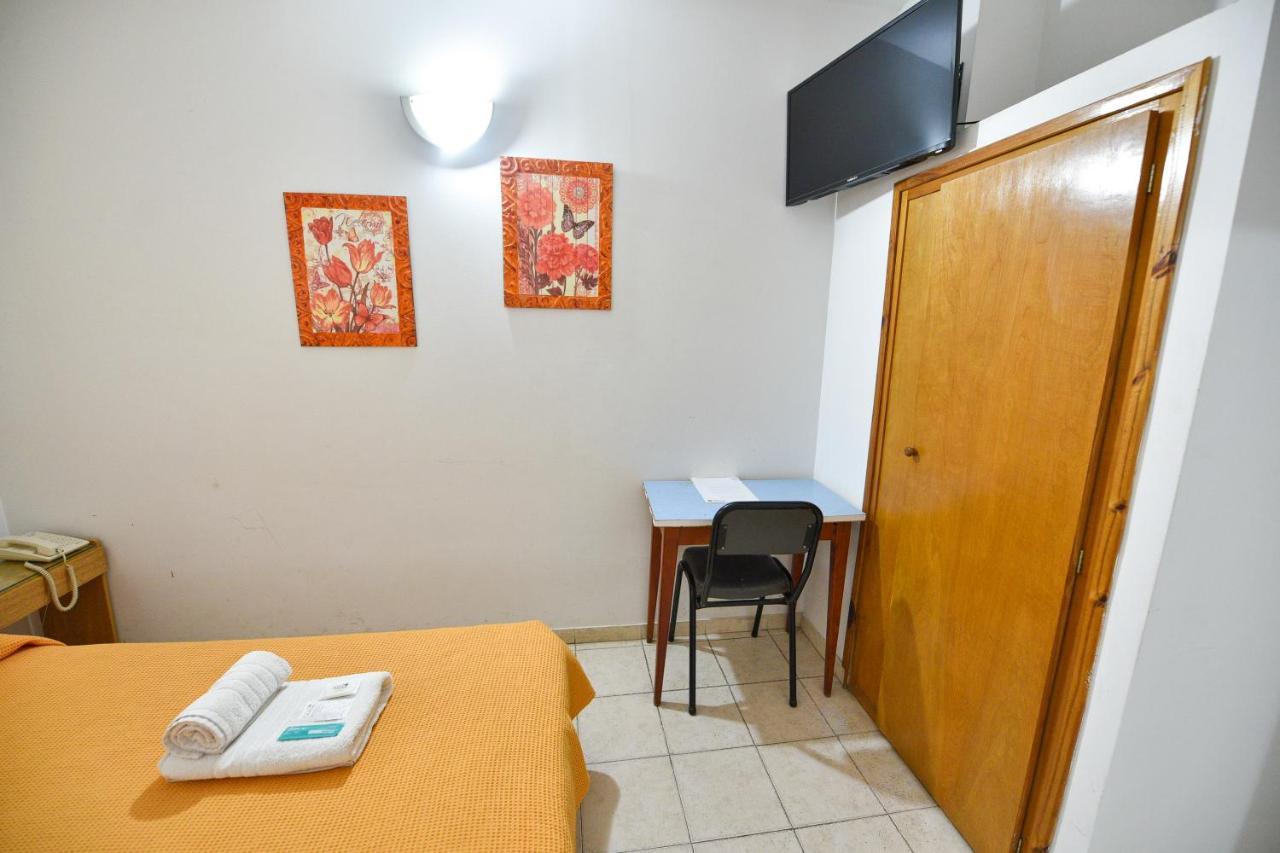 Hotel Simon Trenque Lauquen Ngoại thất bức ảnh